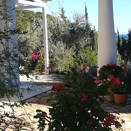 Villa Buras Skinaria ภายนอก รูปภาพ