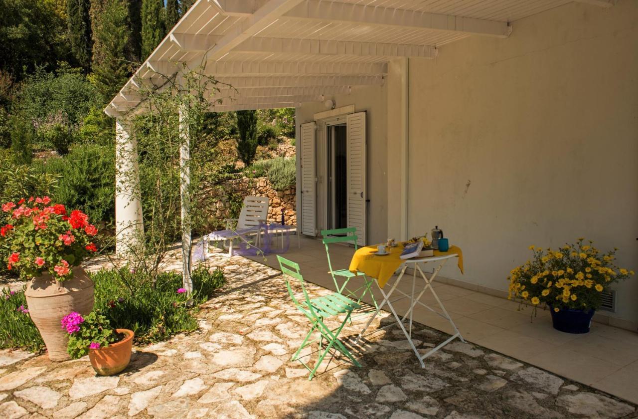 Villa Buras Skinaria ภายนอก รูปภาพ
